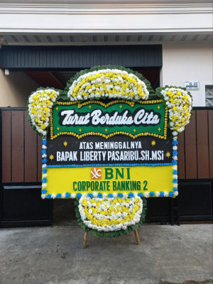 Papan Bunga Duka di Lontar